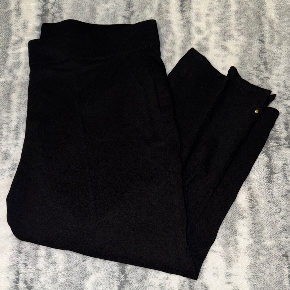 Liz Claiborne‎ Classic Black Straight Leg Pants